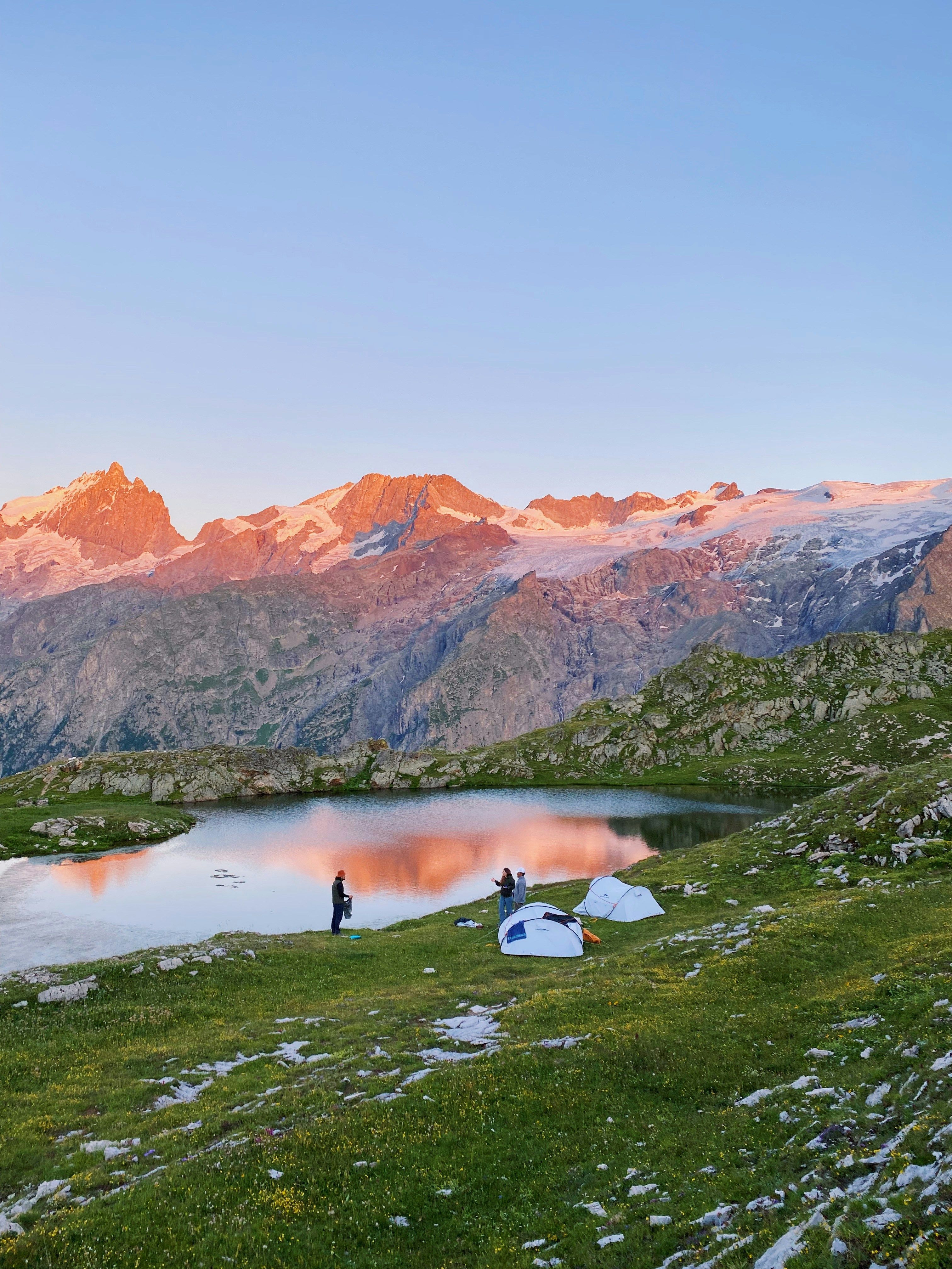 Bivouac : je vérifie les règles locales